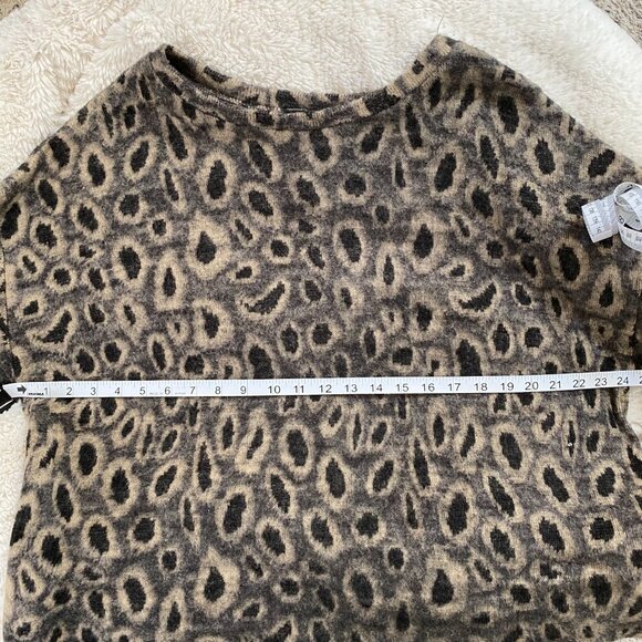Zara Leopard Print Relaxed-Fit Fuzzy Boxy Sweater – US Large - Picture 7 of 9